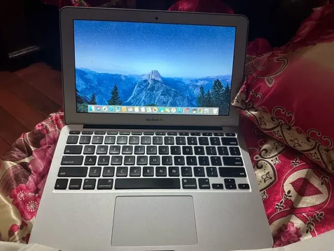 MacBook air 2012