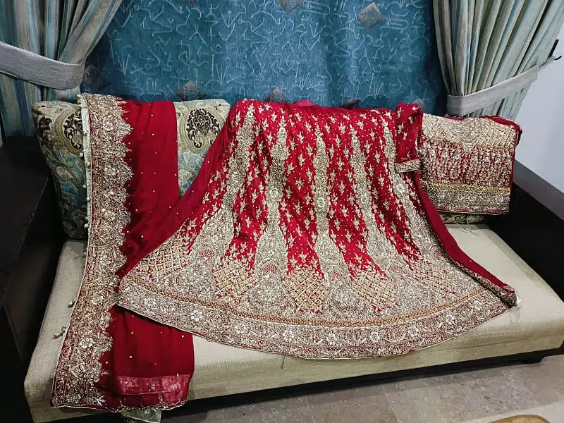 Red bridal lahnaga for sale.
