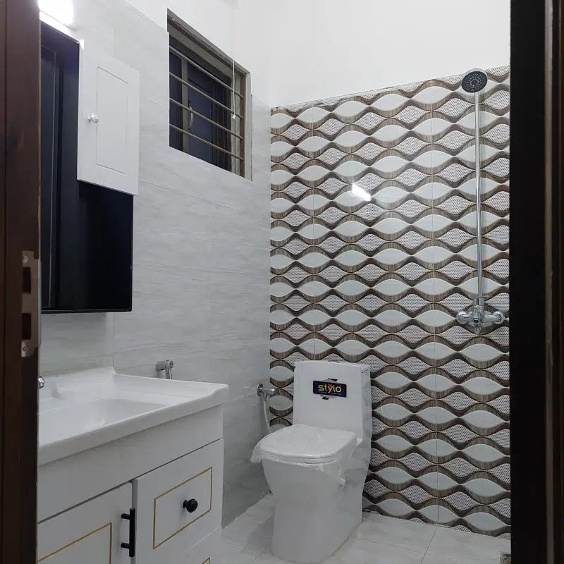 Top City 10 Marla house for rent