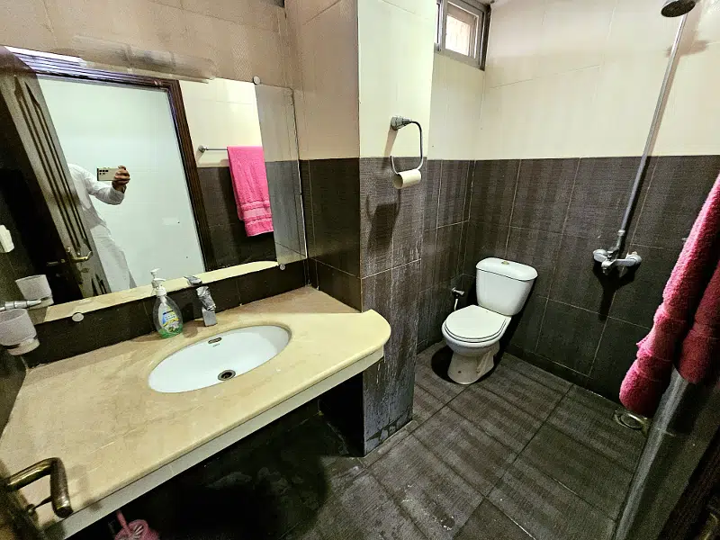 Perday and short stay 1 bed apartment available on rent