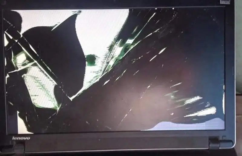 Lenovo Thinkpad 4 256gb core i3 third generation.