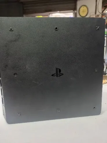 ps4 slim 2016B 1tb