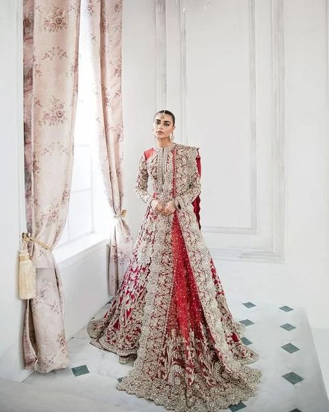 Stuffuse bridal dress for sale