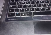 Dell Laptop latitude e6440 (screen broken)