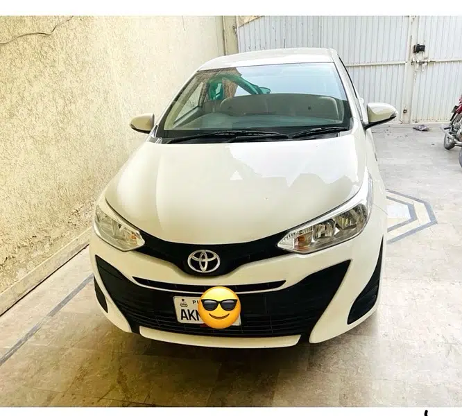 TOYOYA YARIS GLI 1.3 2022