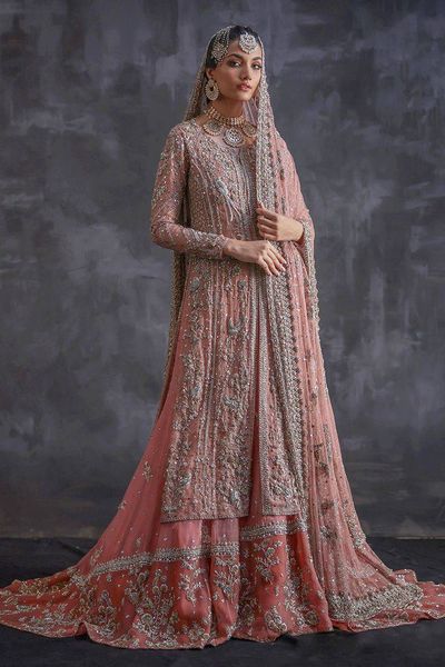 Elegant walima bride dress