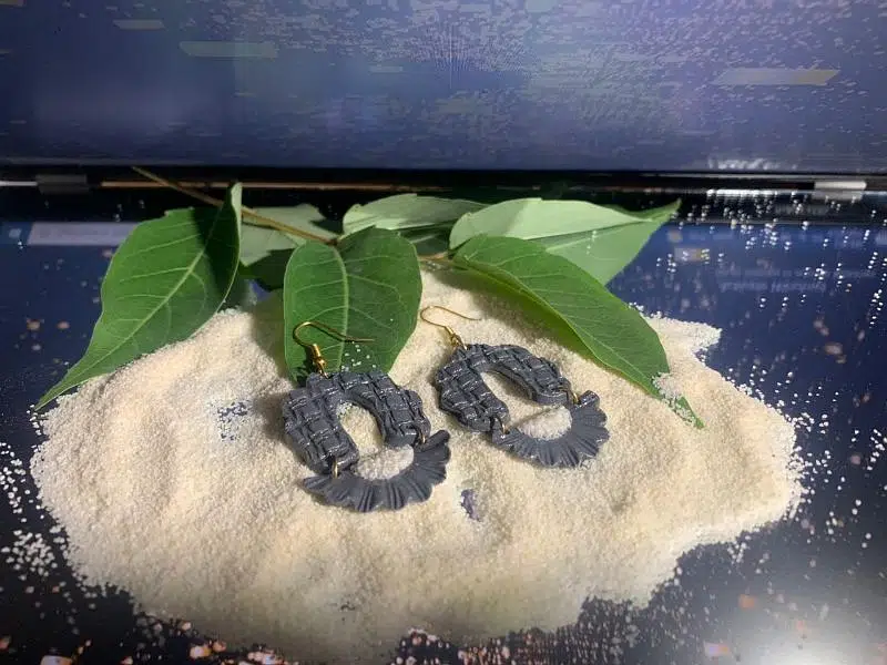 hand made earrings also can be made on order