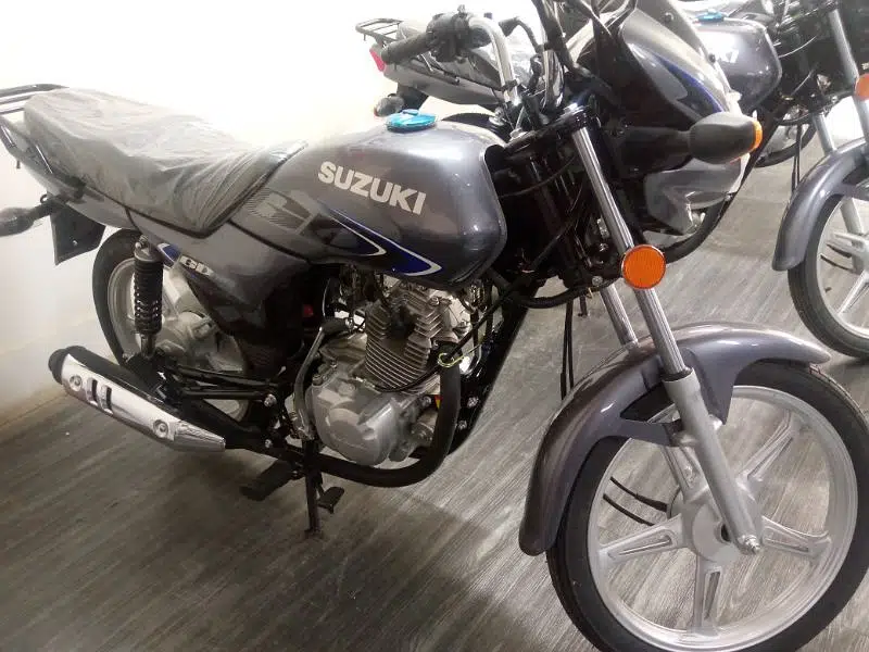 Suzuki bikes available on discounted price