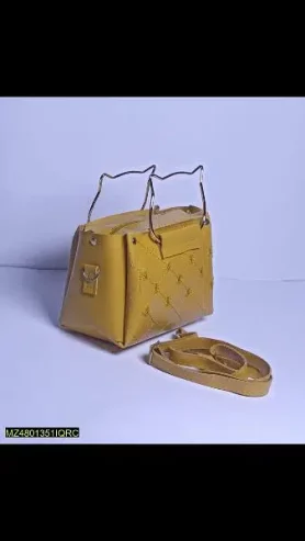 woman bags available