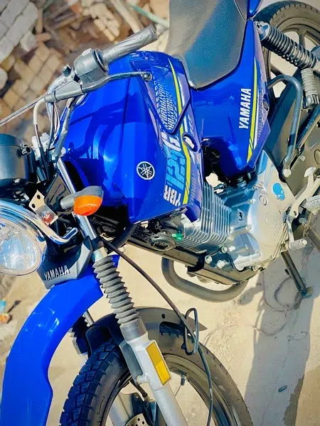YAMAHA YBR G (blue edition)