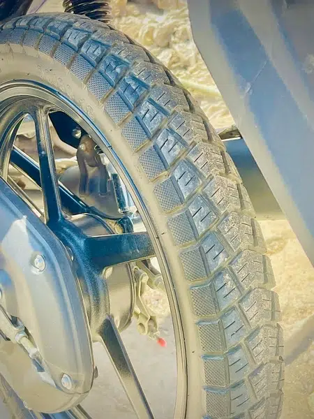 YAMAHA YBR G (blue edition)