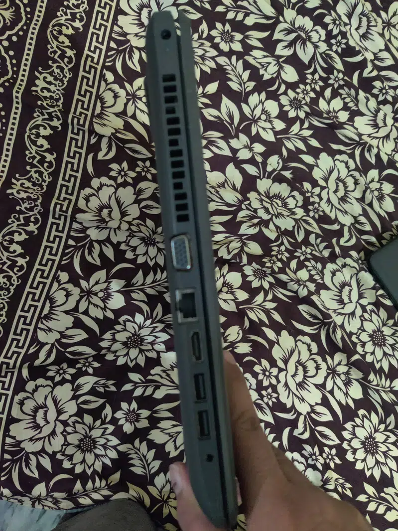 HP G6 16GB RAM 256GB SSD A6 9220 15.6inch HD LED 3 hours battery time