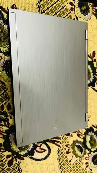 core i5 2 gb ram ha 80 gb hard disk