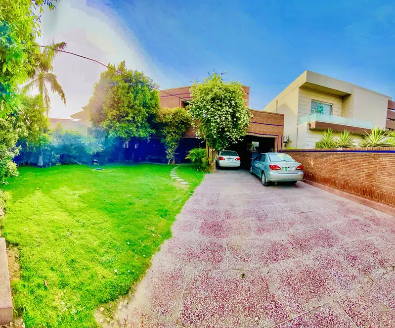 24 Marla House For Sale