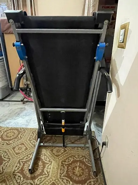 Revo treadmill70,000
